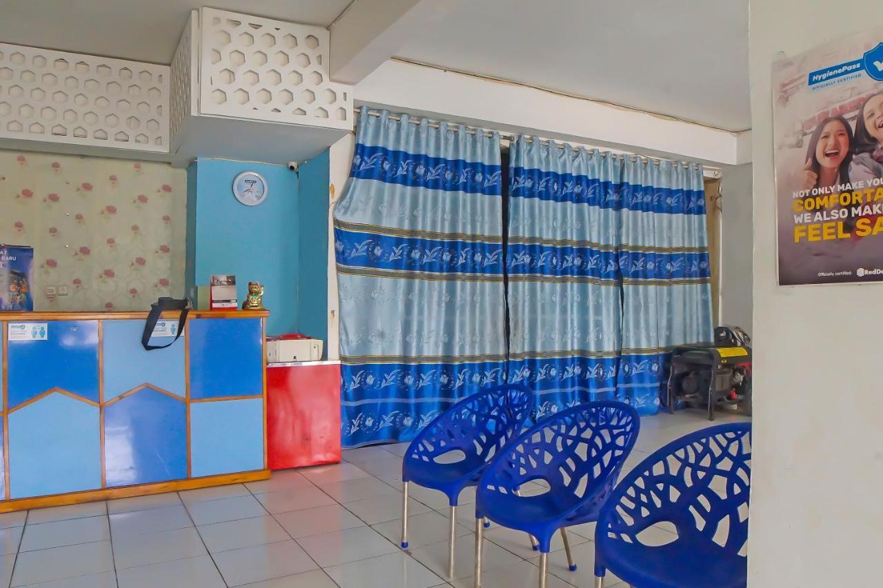 Oyo 92369 Bb House Katamso Hotel Medan