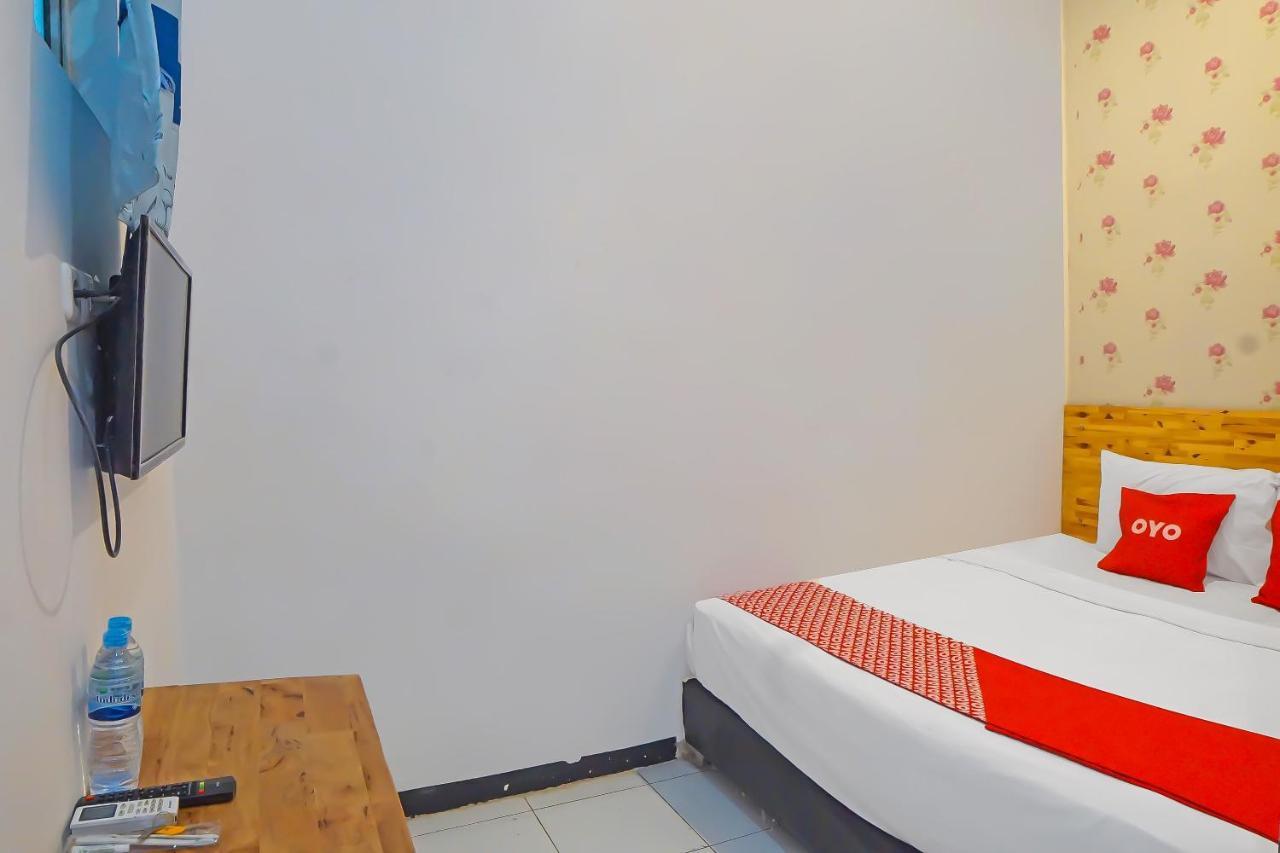 Hotel Oyo 92369 Bb House Katamso 2*